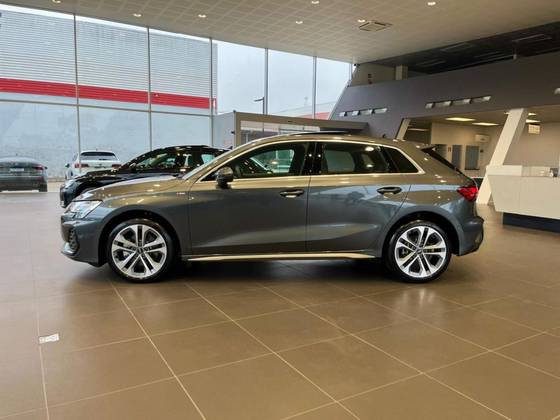 AUDI A3 2.0 40 TFSI GASOLINA SPORTBACK PERFORMANCE S-TRONIC